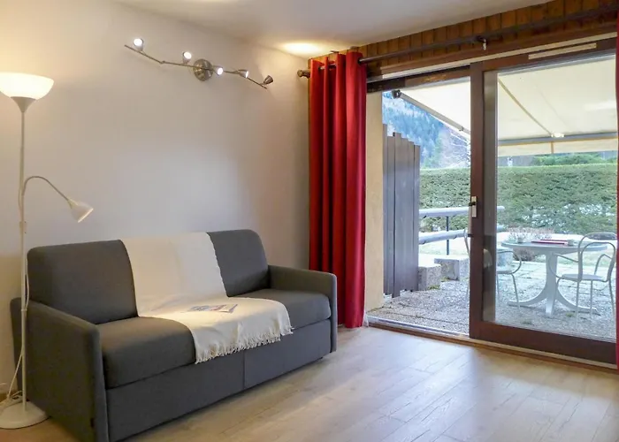 Apartment Le Pramouny-2 By Interhome